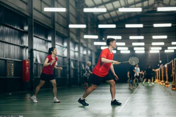 体育培训班意外受伤的责任与赔偿